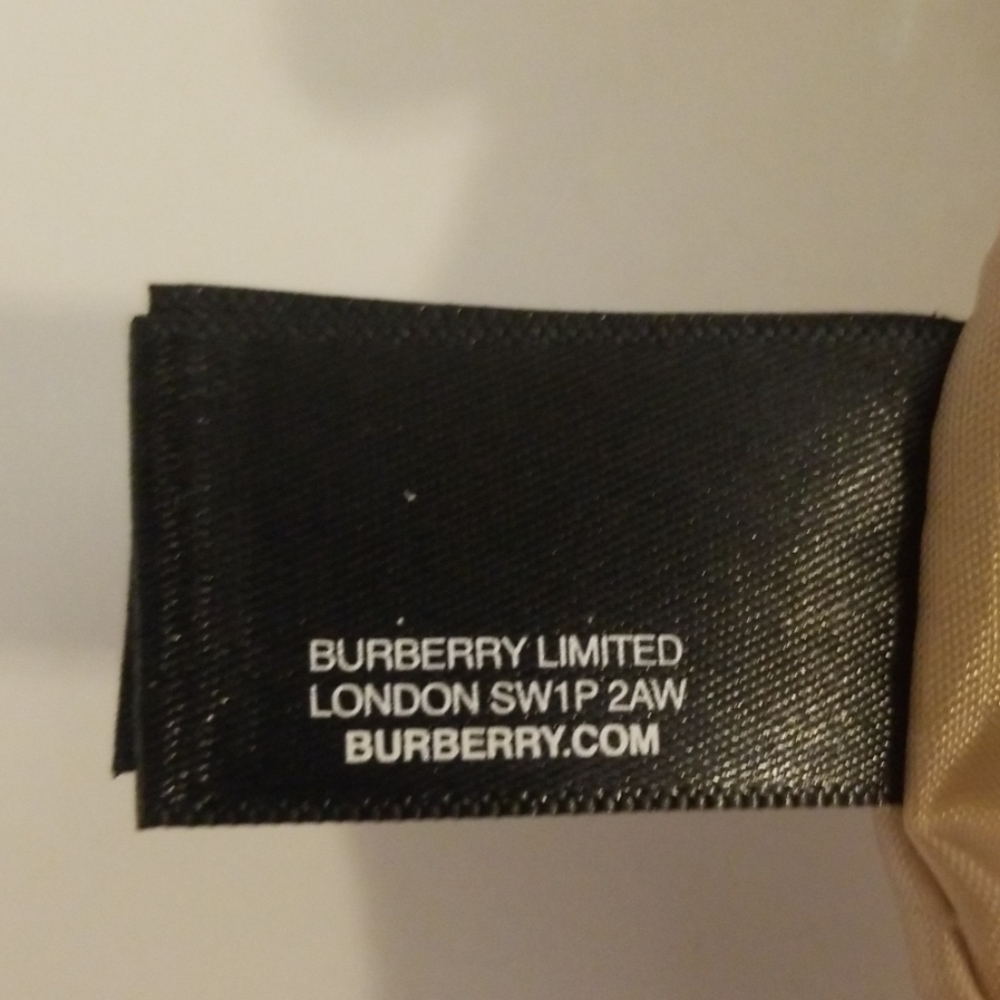 Burberry Pouch - Picture 5 of 6